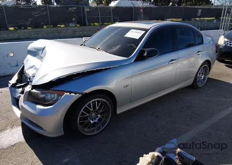 2008 BMW 328I z USA, uszkodzony, nr VIN WBAVA37548NL45260